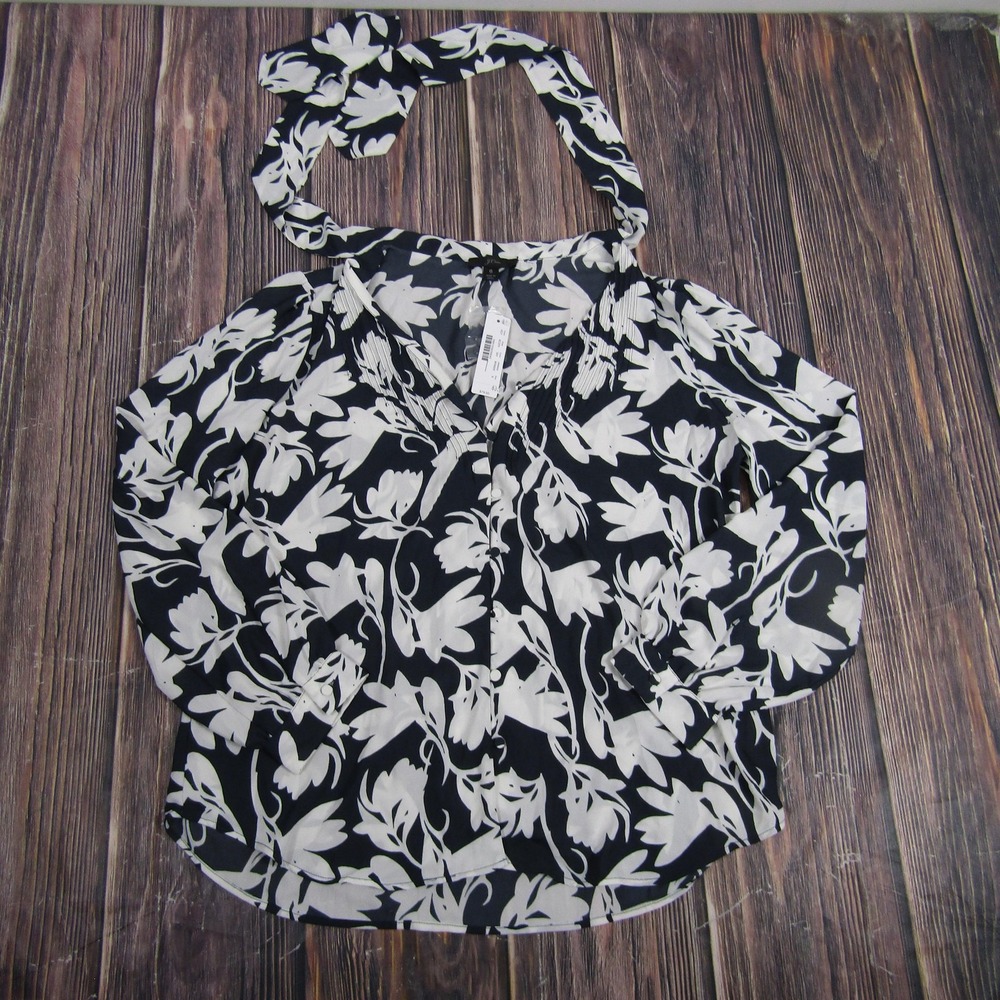 J.Crew Shirt Womens 6 Black White Floral Long Sleeve Pintuck V Neck Blouse AC370